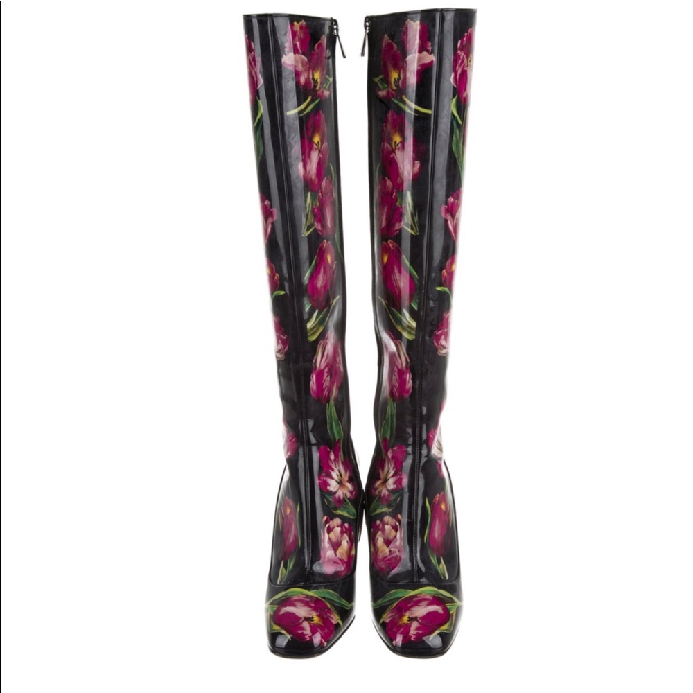 Dolce and Gabbana 38.5 All Weather Patent  Boots!